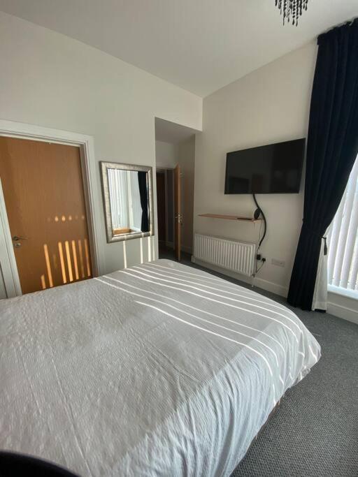 3 Bedroom Penthouse Apartment In Larne Kültér fotó