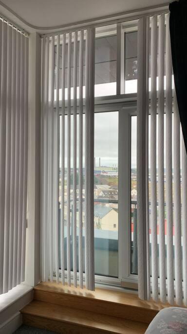 3 Bedroom Penthouse Apartment In Larne Kültér fotó
